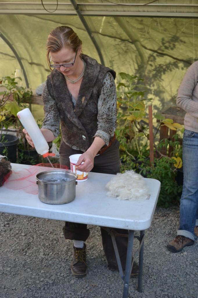 katherine preparing hot soapy water